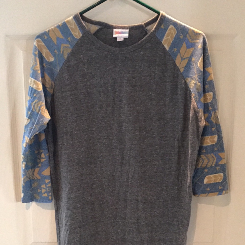 LuLARoe Randy T-Shirt